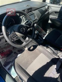 نيسان فيرسا